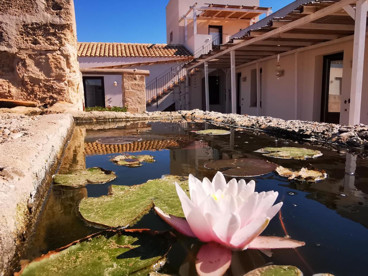 Casa Vacanze Senia Del Rais ฟาวีญานา ภายนอก รูปภาพ