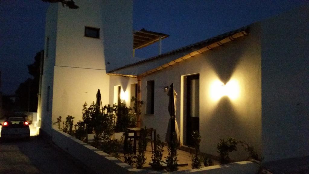 Casa Vacanze Senia Del Rais ฟาวีญานา ห้อง รูปภาพ