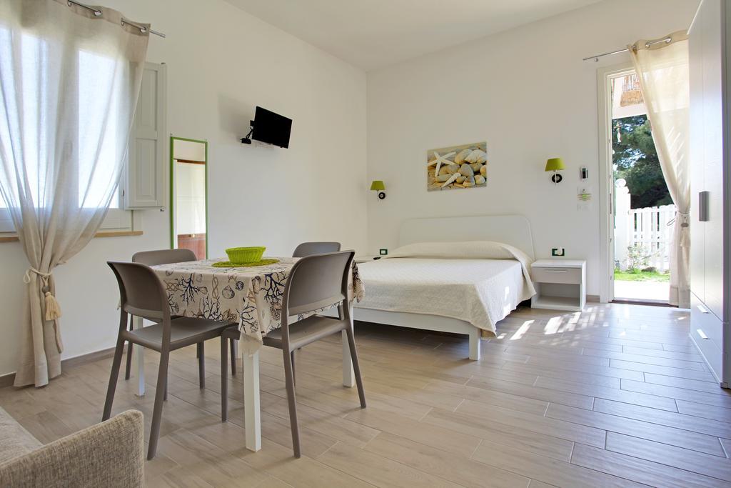 Casa Vacanze Senia Del Rais ฟาวีญานา ภายนอก รูปภาพ