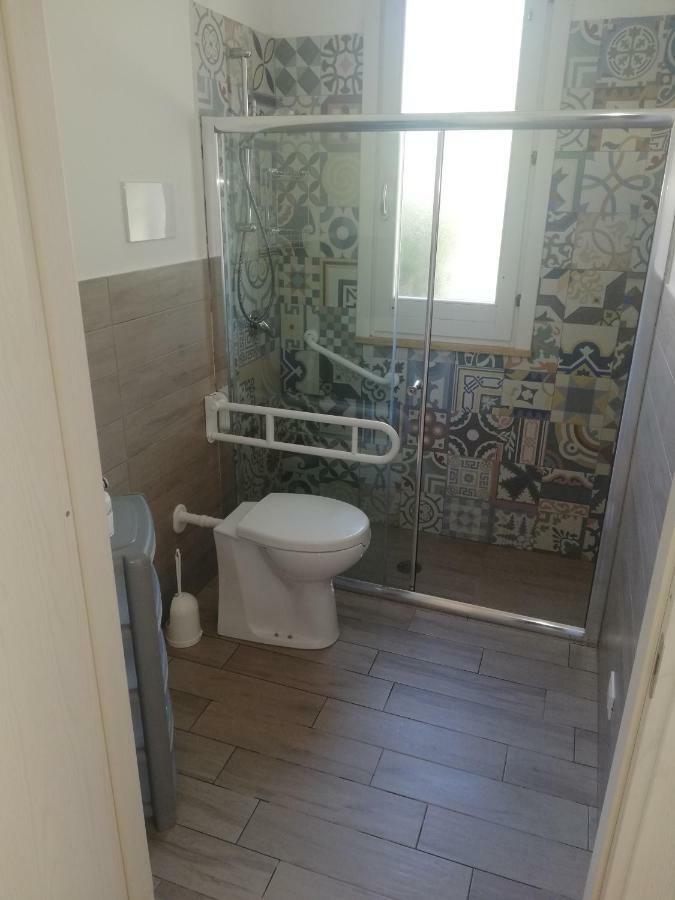 Casa Vacanze Senia Del Rais ฟาวีญานา ภายนอก รูปภาพ